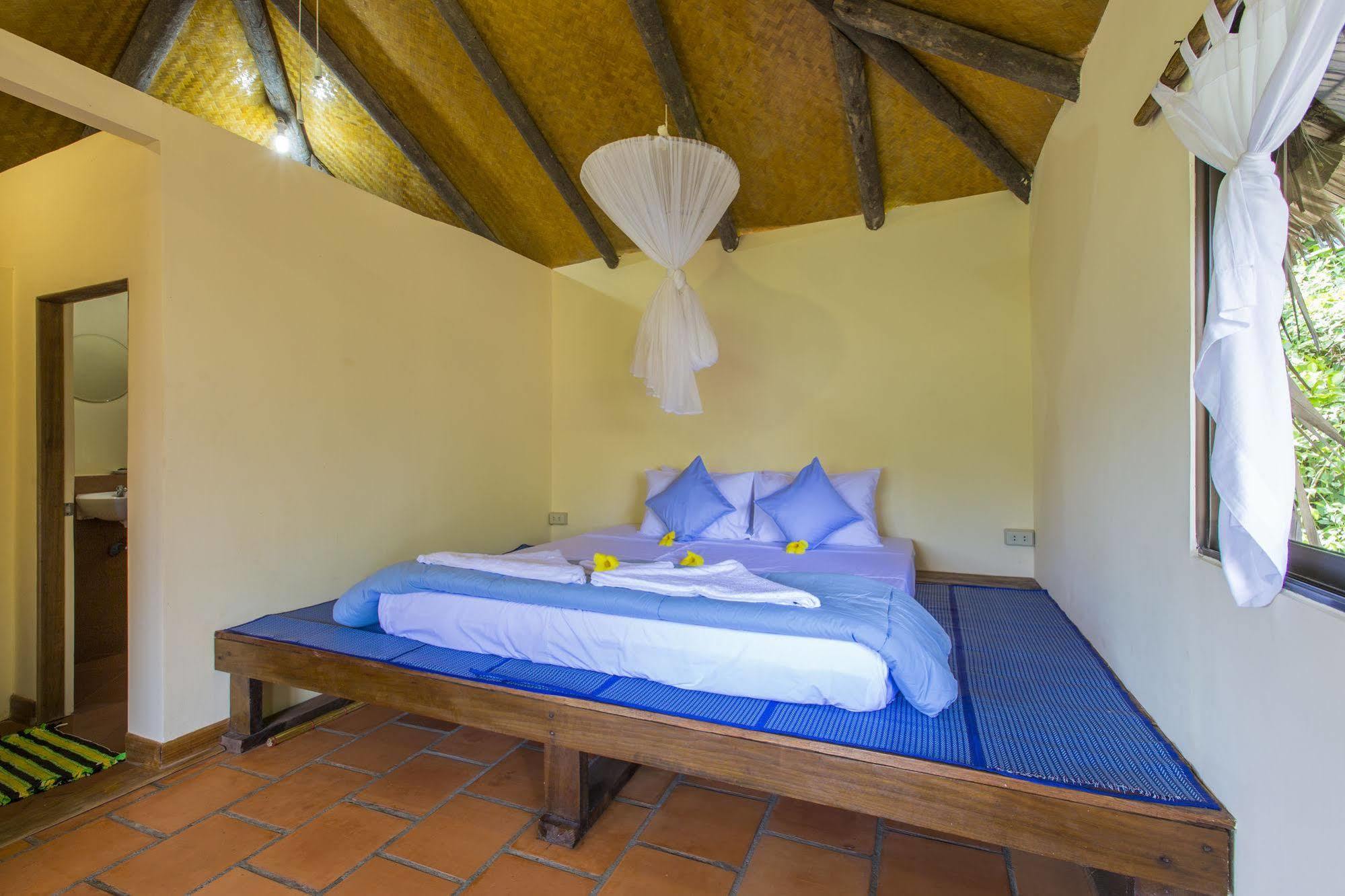 Rainbow Lodge Tatai Екстериор снимка